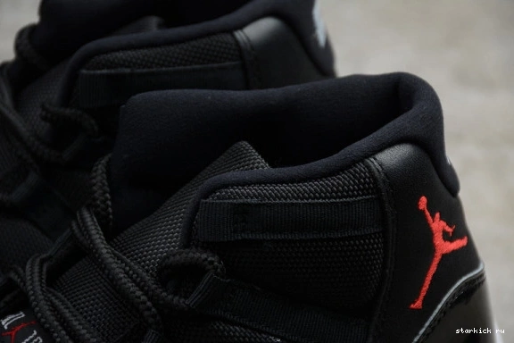 11 Jordan (2019) Playoffs  Bred 378037-061 378037-061 Retro 0411